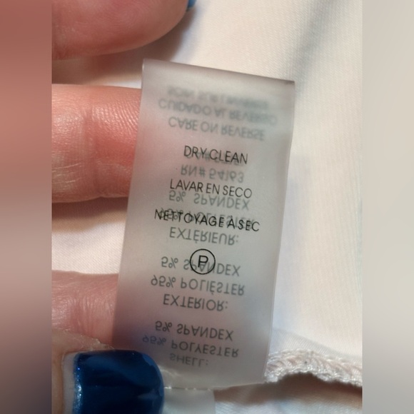 Tommy Hilfiger Light Pink Keyhole Blouse size L - Picture 8 of 12